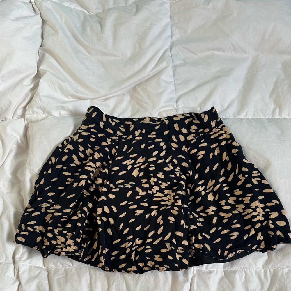 Forever 21 Tennis Skirt with Zip Up Side and Pockets